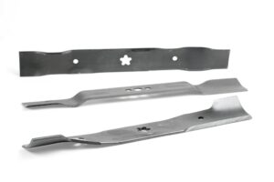 Fűny&iacute;r&oacute;k&eacute;sek