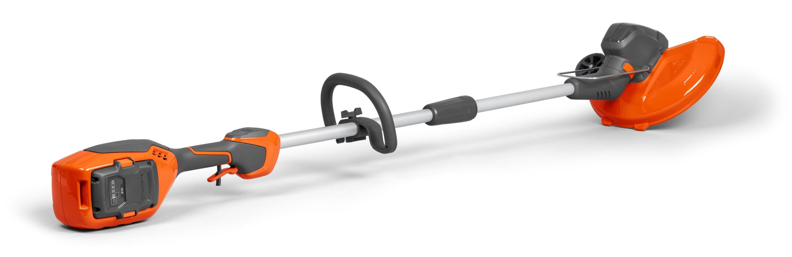 HUSQVARNA 110IL KIT AKKUMULÁTOROS SZEGÉLYNYÍRÓ(akku+töltő)